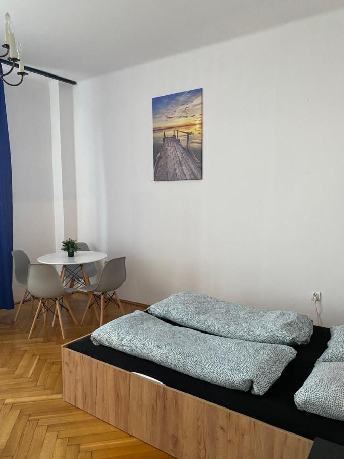 Vintage Rooms In Old Town Cracovia Exterior foto